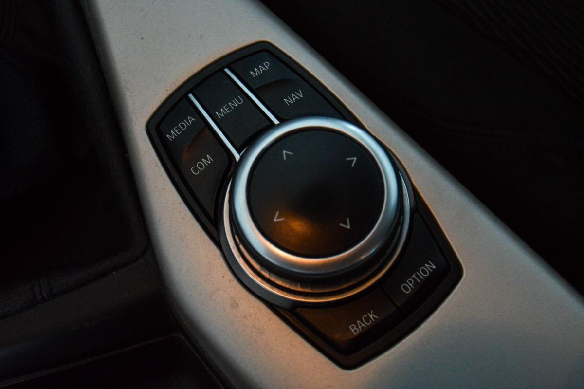 bmw-serie-1-2019-diesel-1496cc