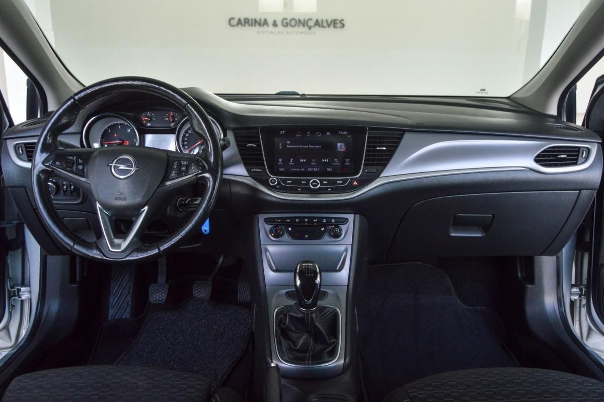 opel-astra-sport-tourer-2017-diesel-1598cc