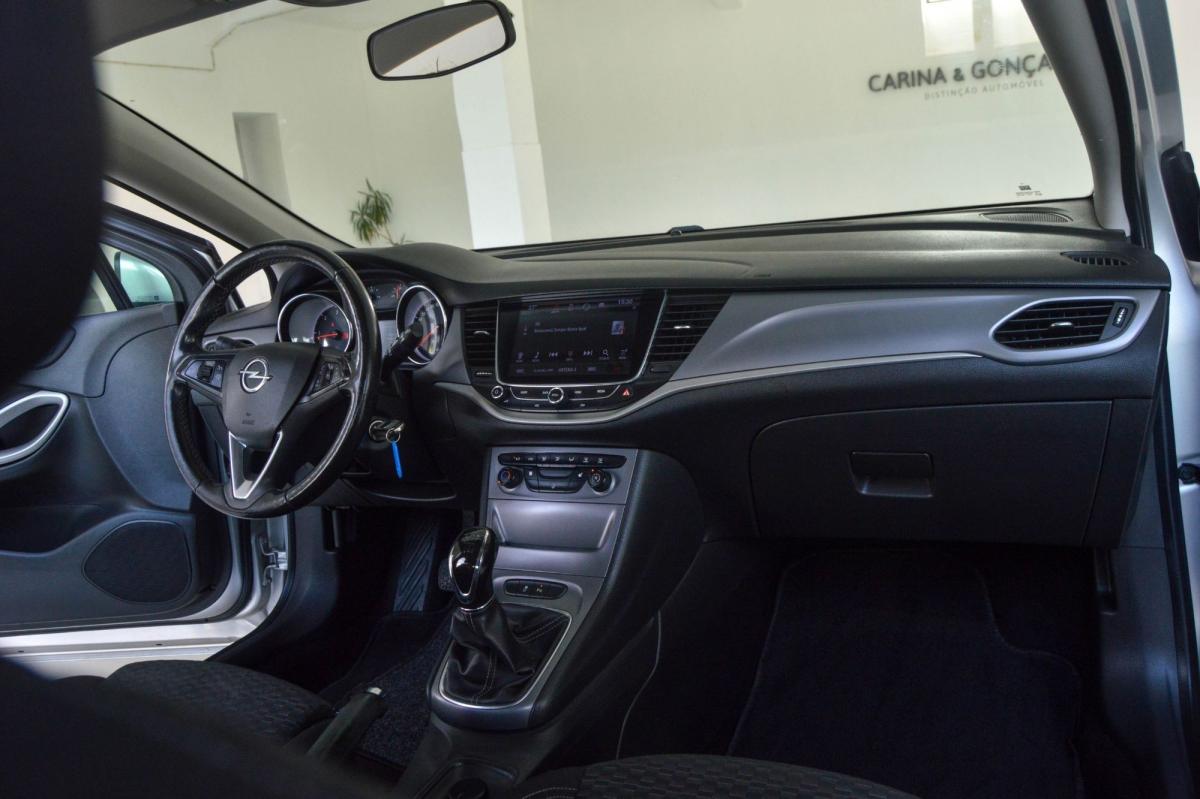 opel-astra-sport-tourer-2017-diesel-1598cc