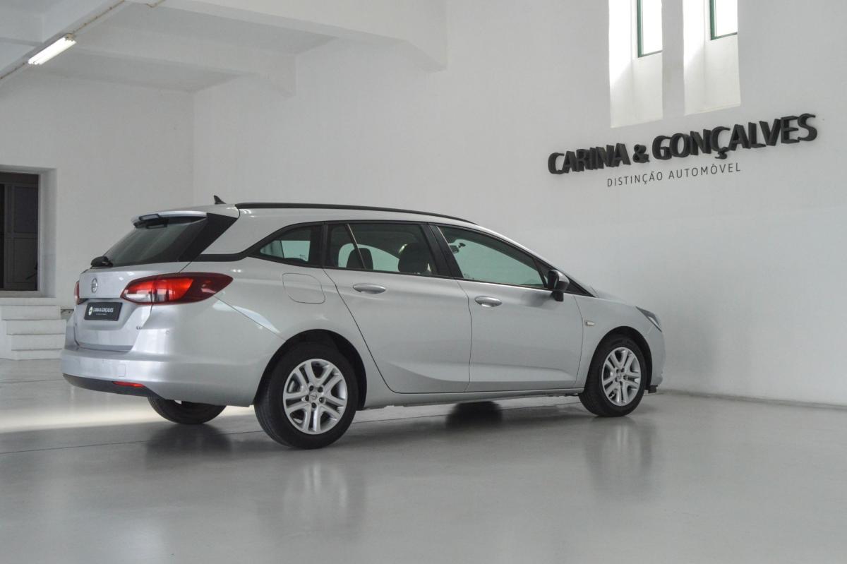 opel-astra-sport-tourer-2017-diesel-1598cc