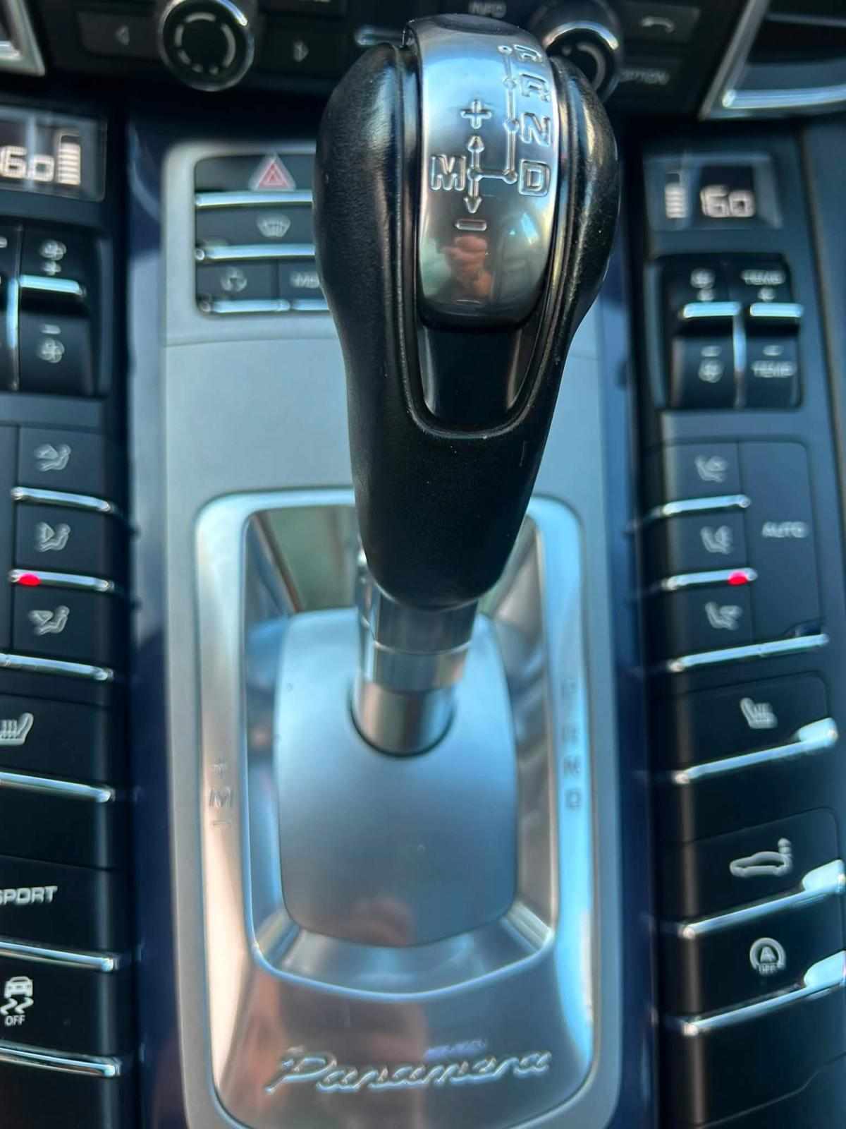 porsche-panamera-3-0-v6-2011-diesel-2967cc