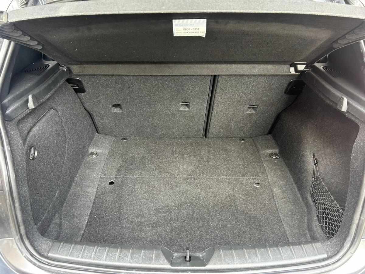 bmw-serie-1-116d-2015-diesel-1600cc