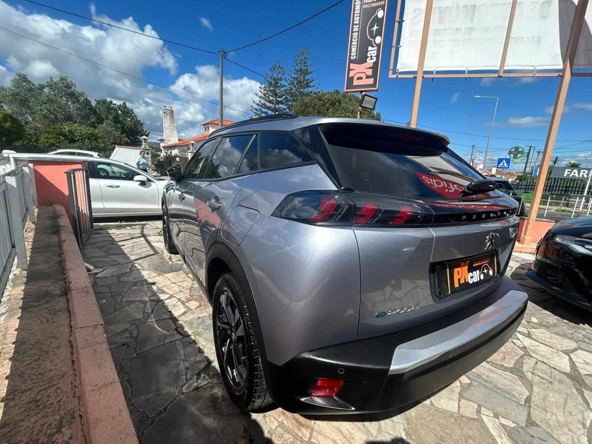 peugeot-e-2008-allure-ev-50kwh-2022-eletrico