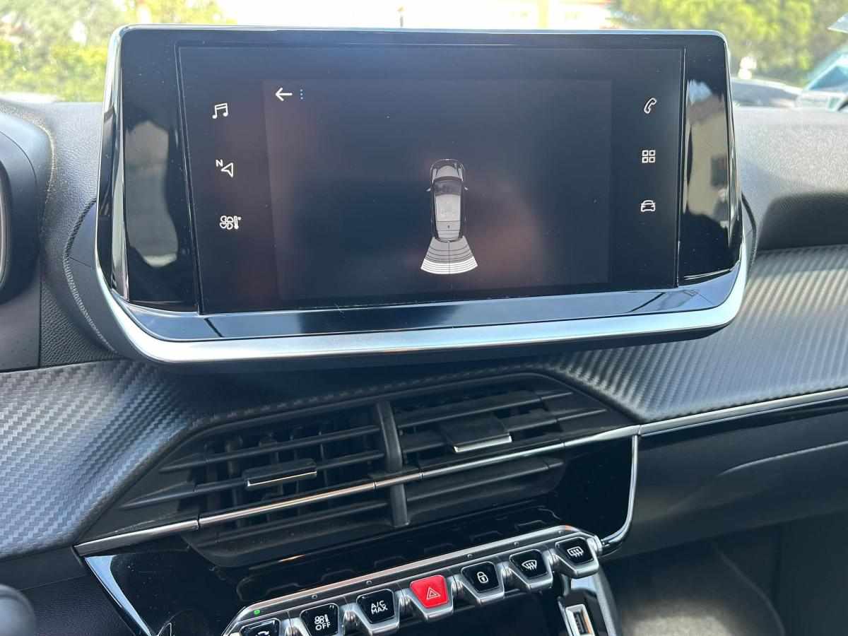 peugeot-208-1-2-puretech-2022-gasolina-1199cc