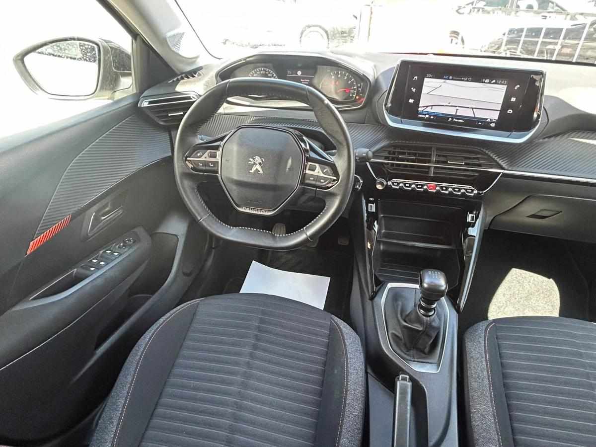 peugeot-208-1-2-puretech-2022-gasolina-1199cc