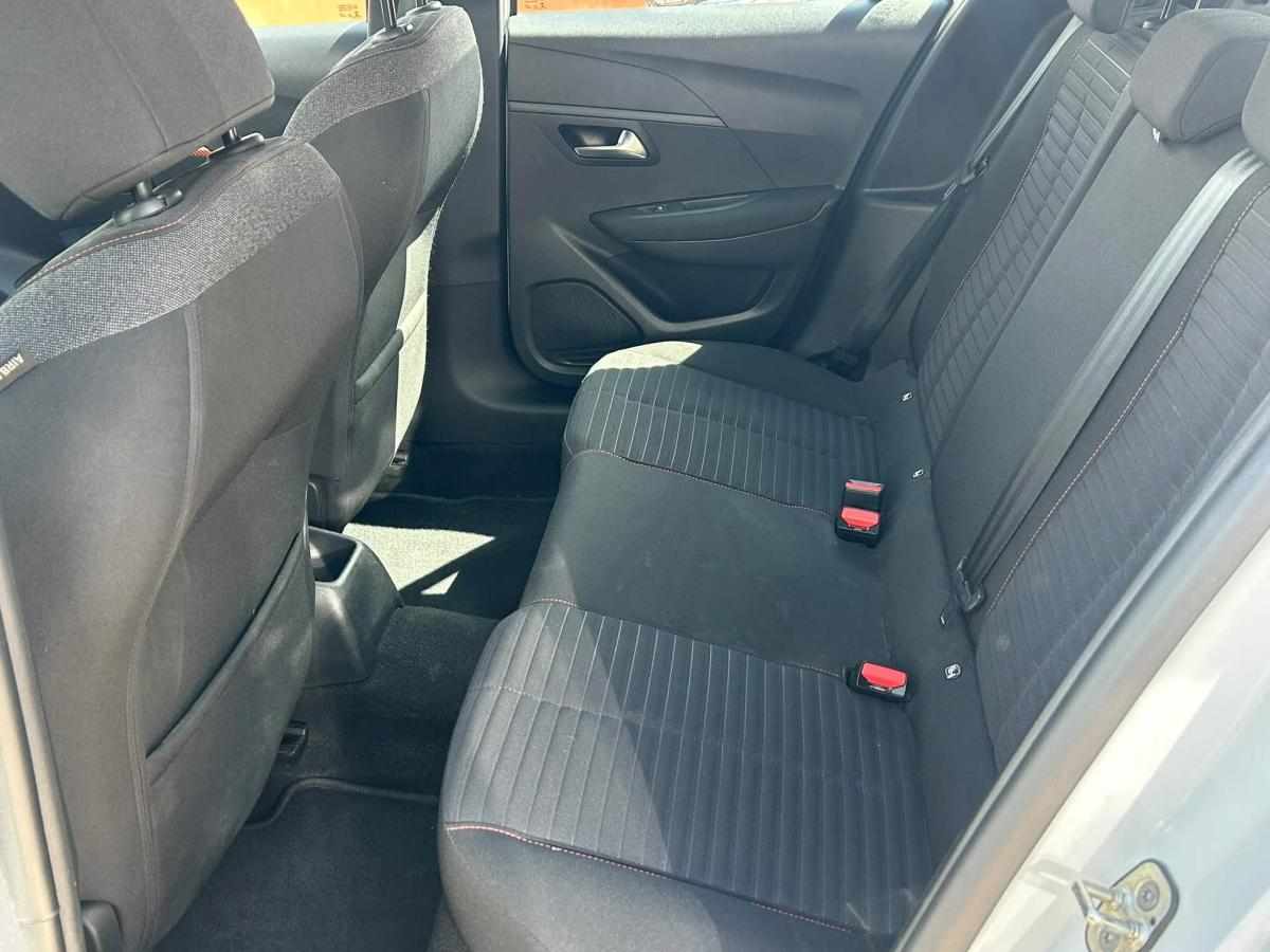 peugeot-208-1-2-puretech-2022-gasolina-1199cc