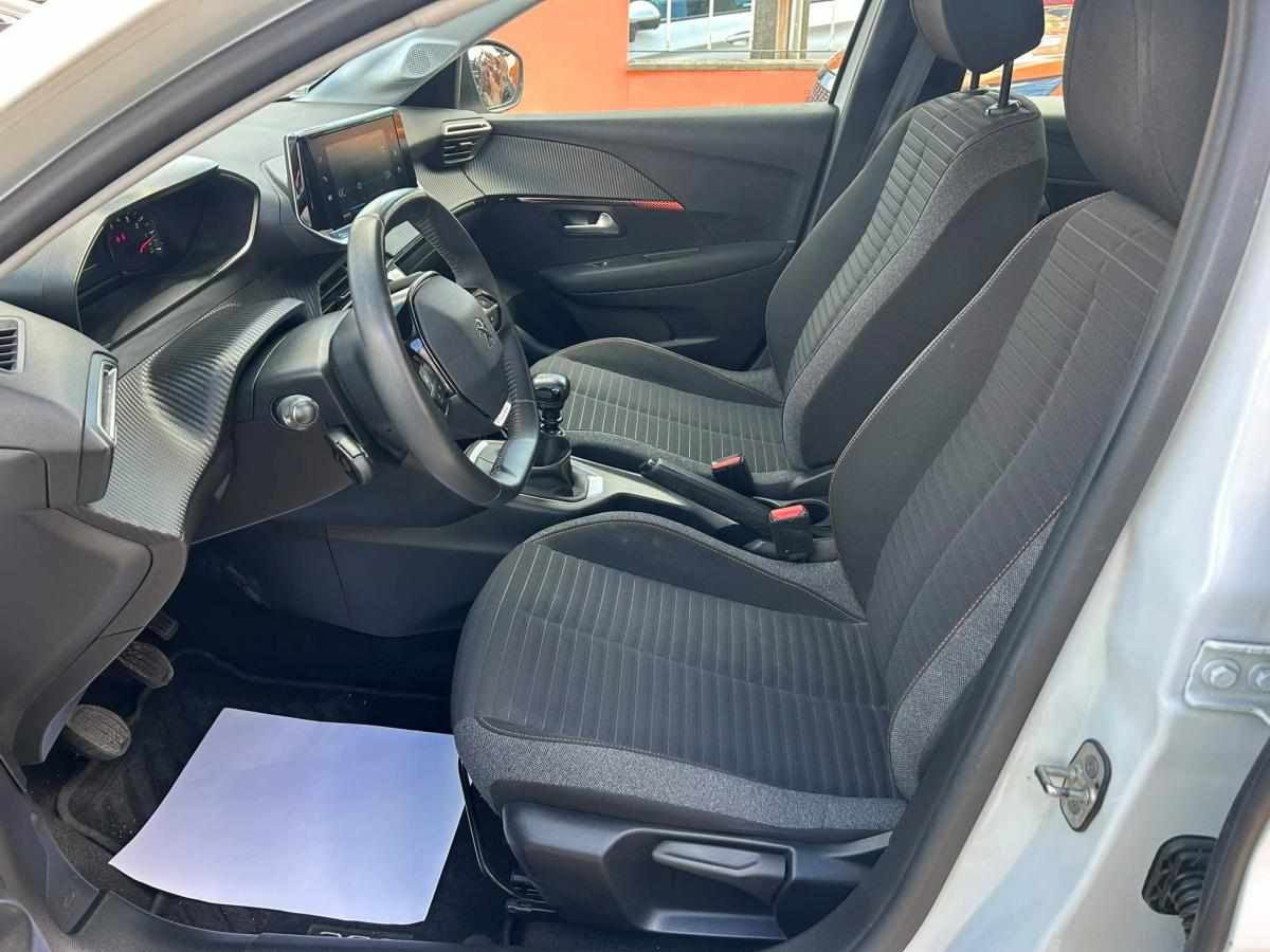 peugeot-208-1-2-puretech-2022-gasolina-1199cc