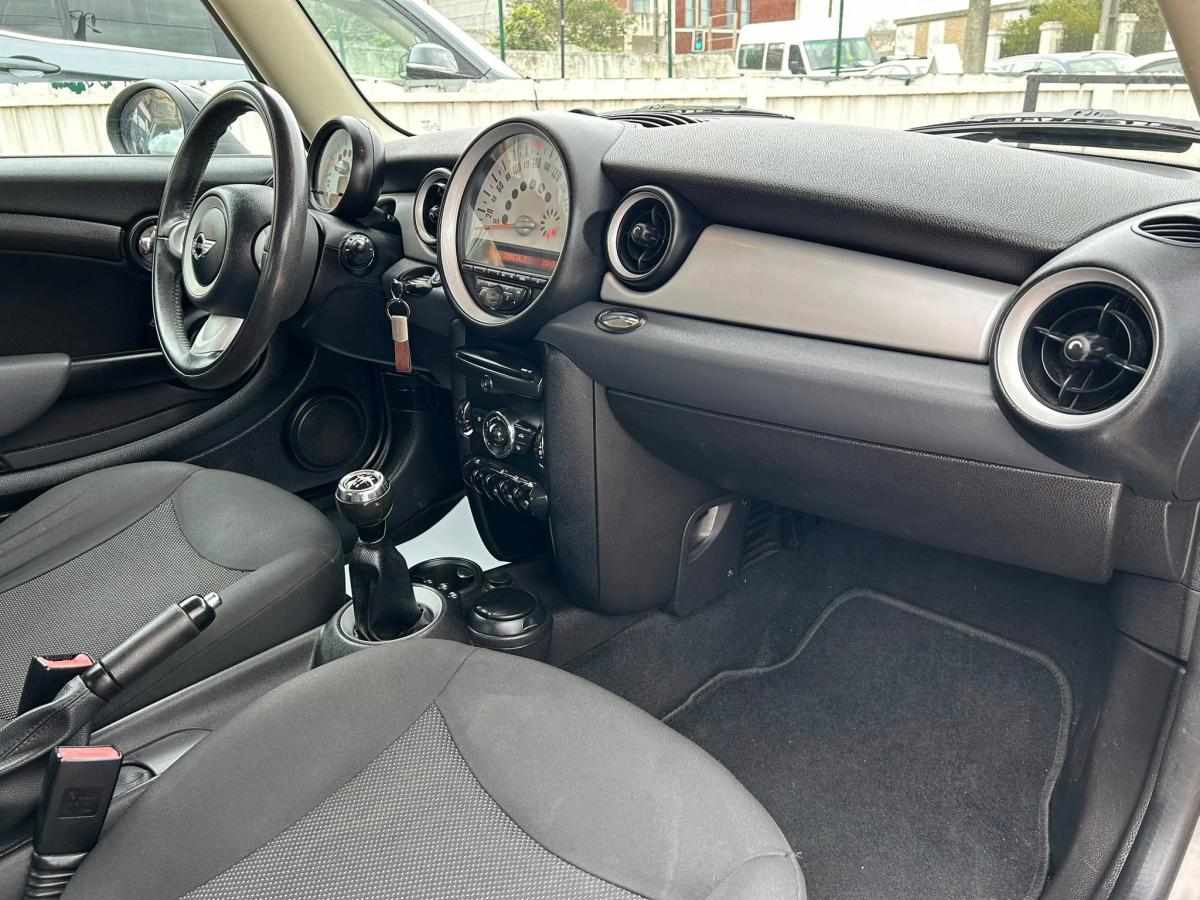 mini-cooper-d-1-6-d-2011-diesel-1600cc