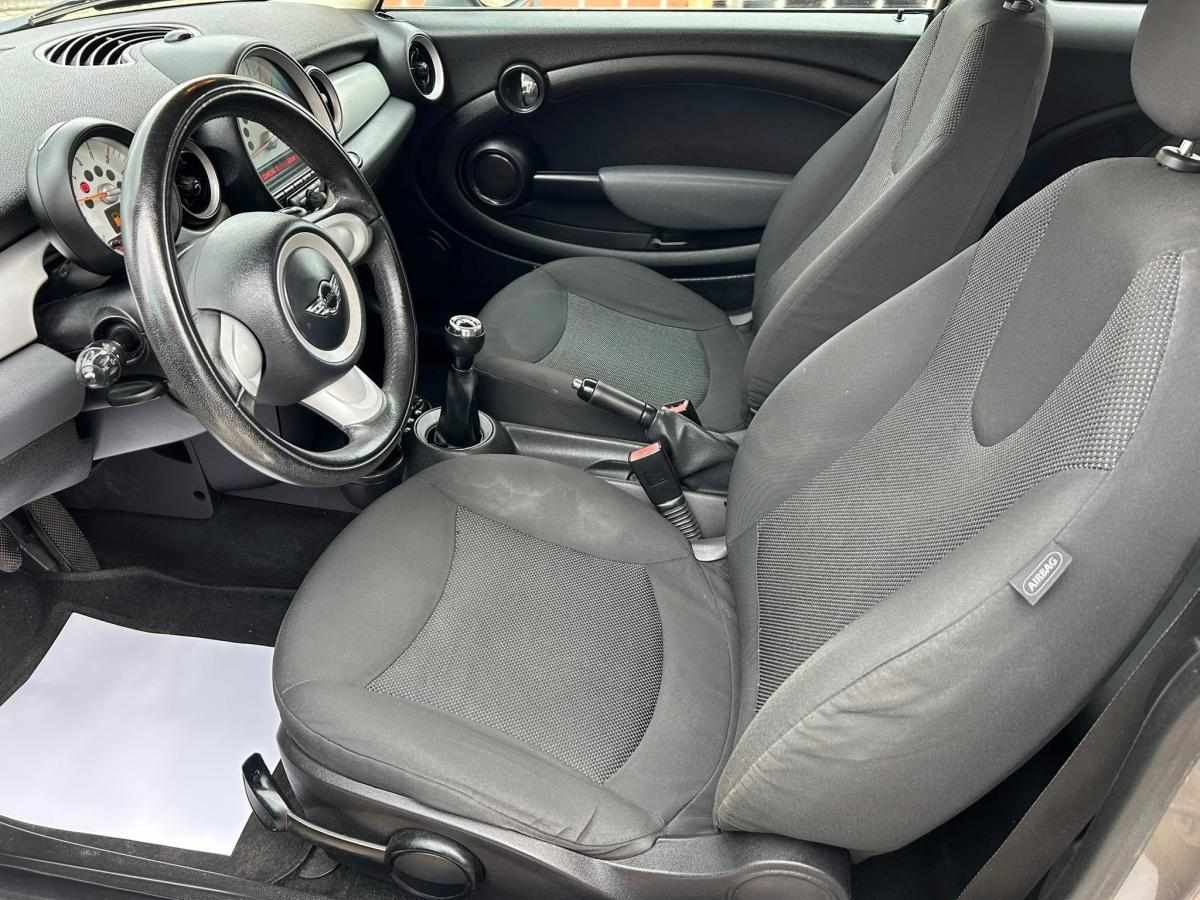 mini-cooper-d-1-6-d-2011-diesel-1600cc