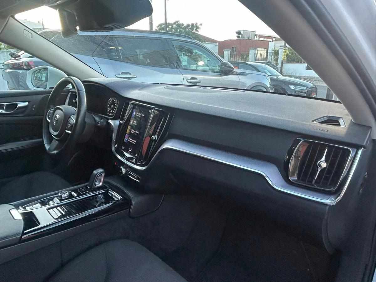 volvo-v60-t6-twin-engine-awd-2021-gasolina-1969cc