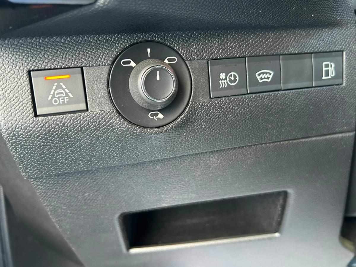 ds-ds-7-crossback-1-6-thp-2022-gasolina-1598cc