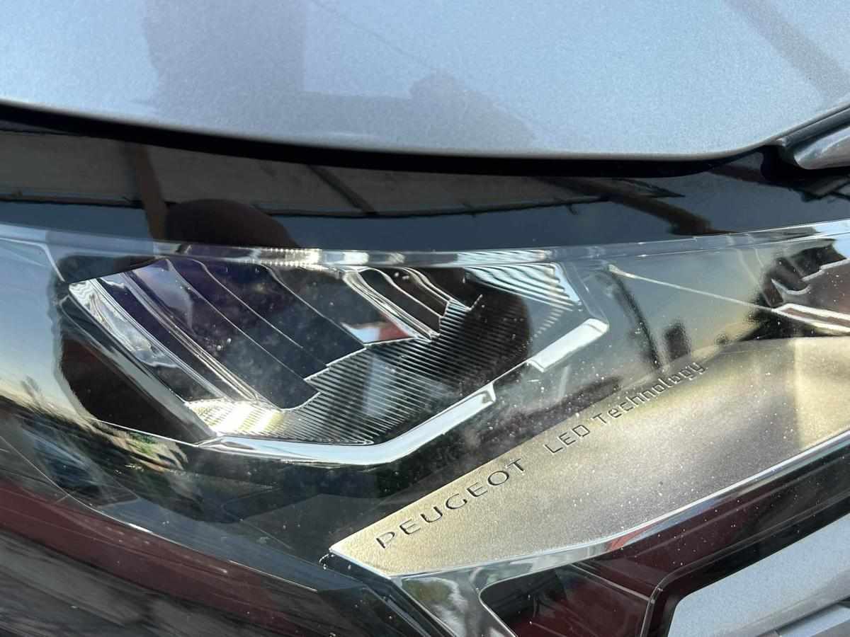 peugeot-3008-1-6-hybrid-11-8-kwh-2022-hibrido-plug-in-1598cc
