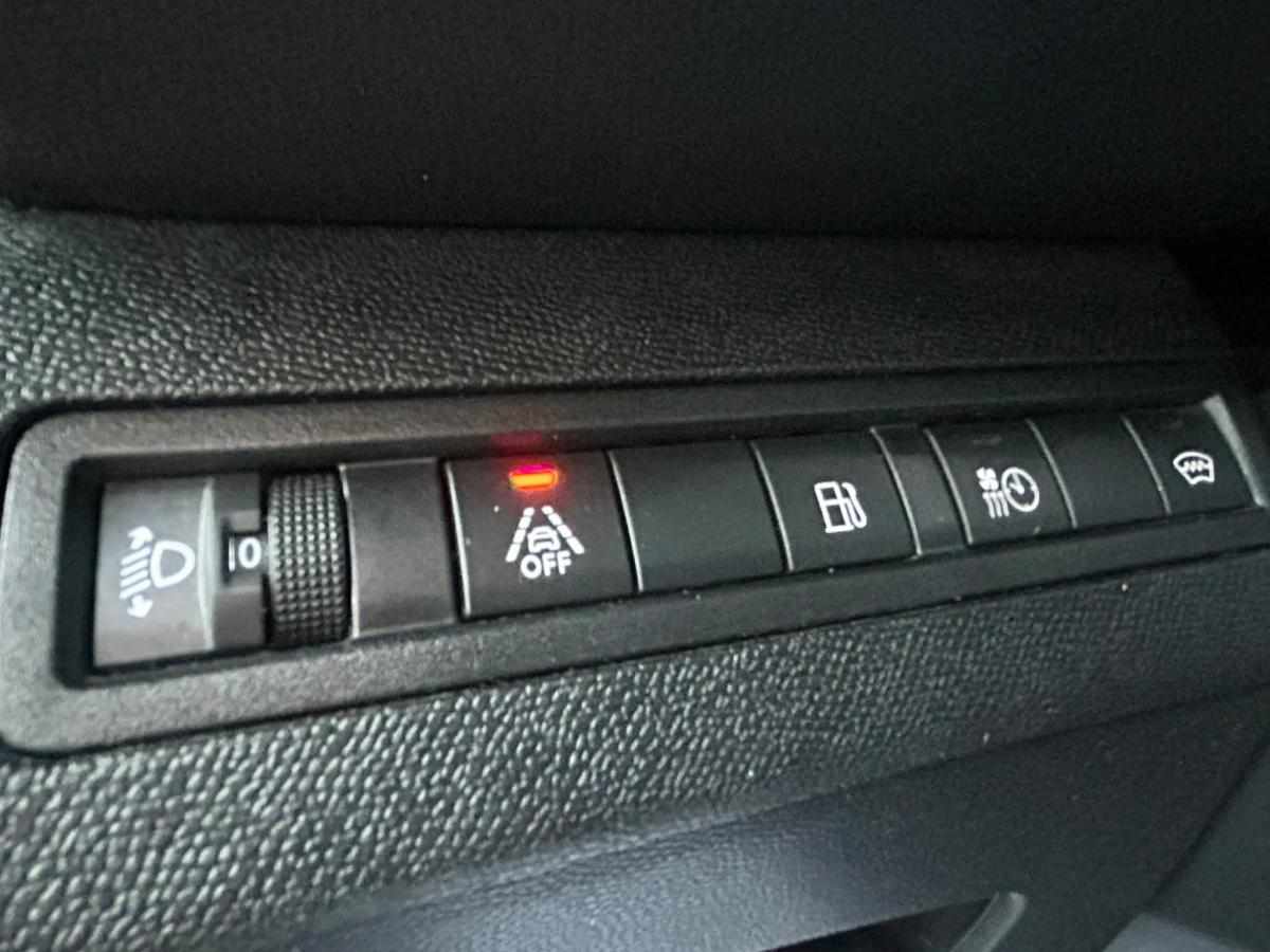 peugeot-3008-1-6-hybrid-11-8-kwh-2022-hibrido-plug-in-1598cc