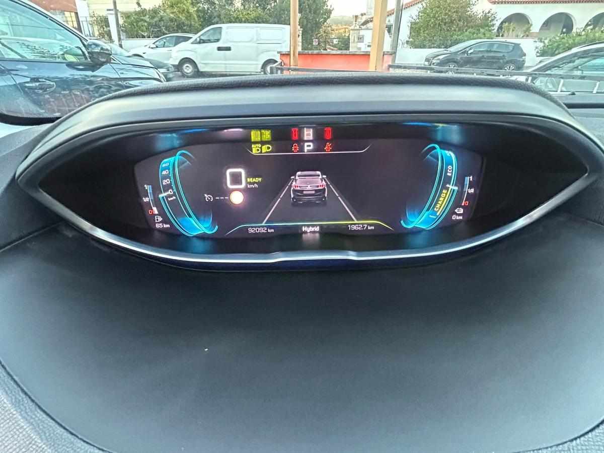 peugeot-3008-1-6-hybrid-11-8-kwh-2022-hibrido-plug-in-1598cc