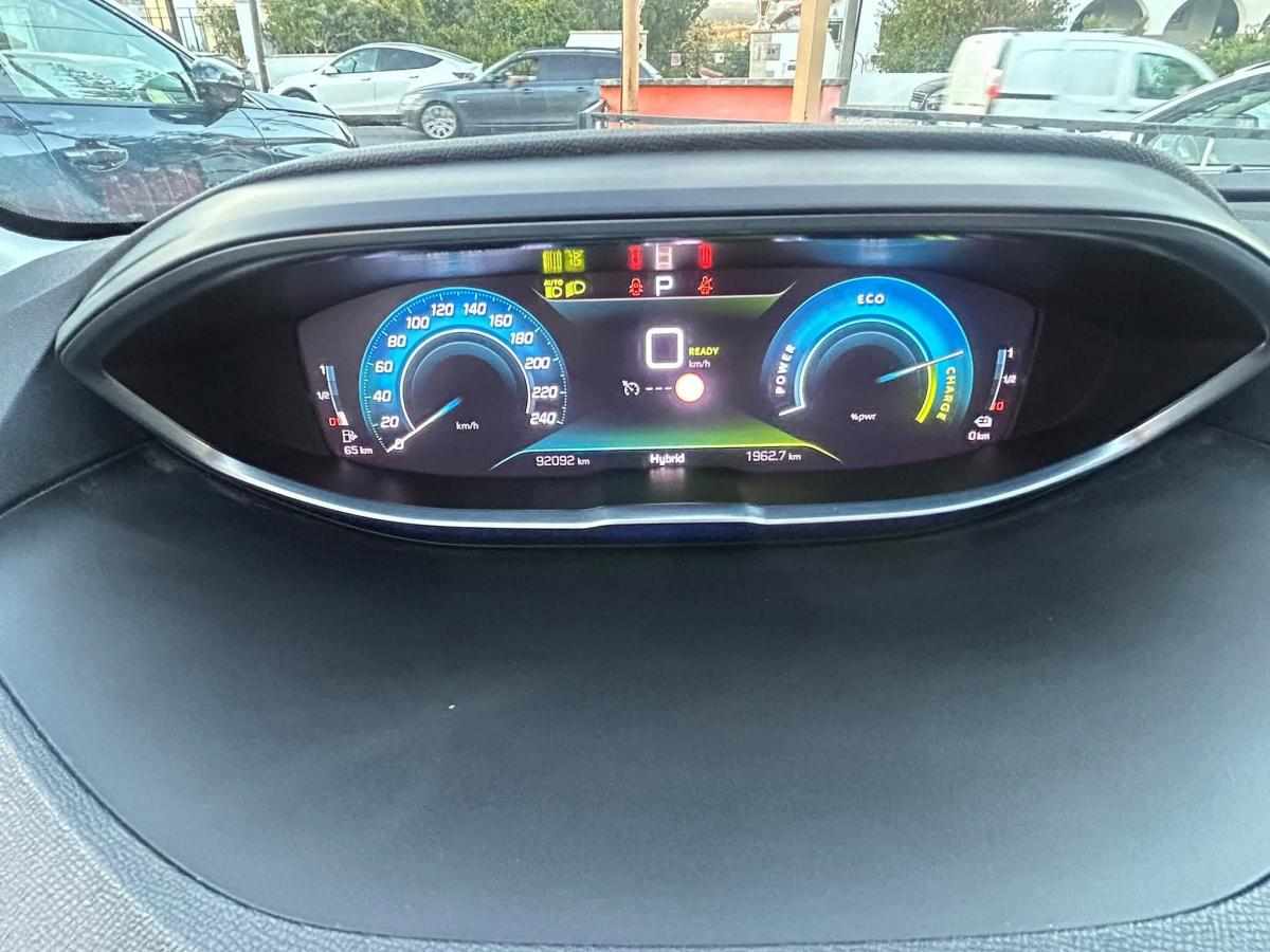 peugeot-3008-1-6-hybrid-11-8-kwh-2022-hibrido-plug-in-1598cc