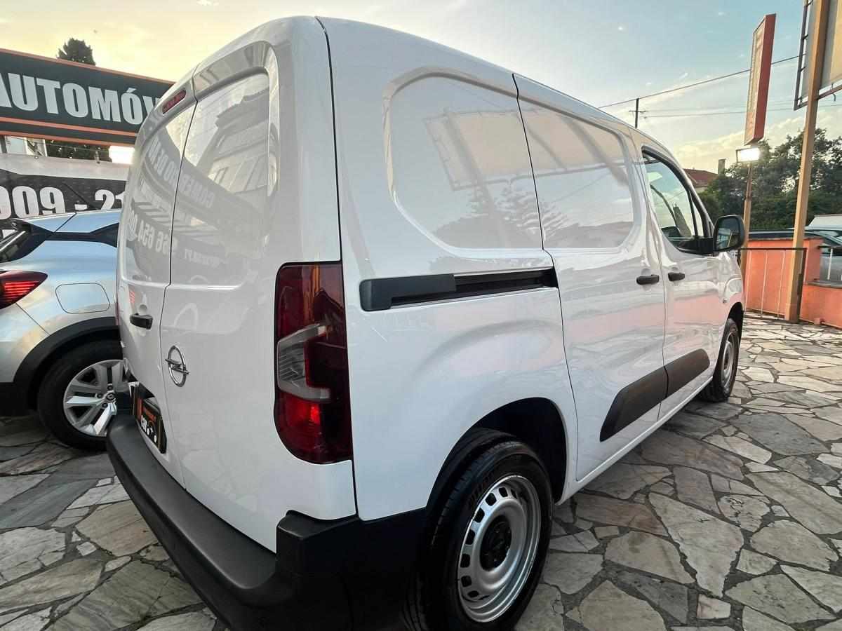 opel-combo-1-5-76cv-2021-diesel-1499cc