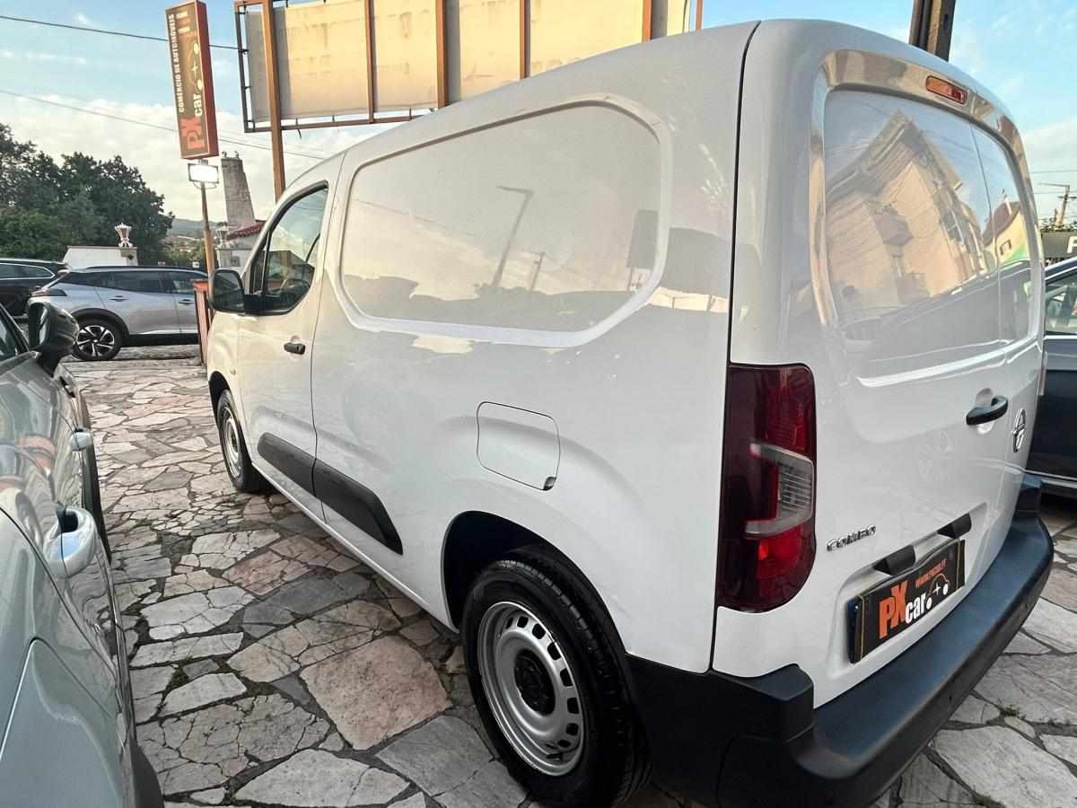 opel-combo-1-5-76cv-2021-diesel-1499cc