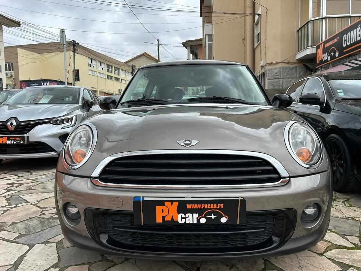 mini-hatch-one-d-2011-diesel-1598cc