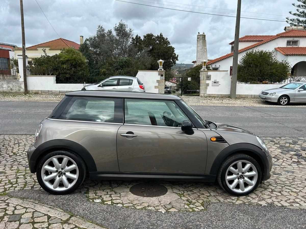 mini-hatch-one-d-2011-diesel-1598cc