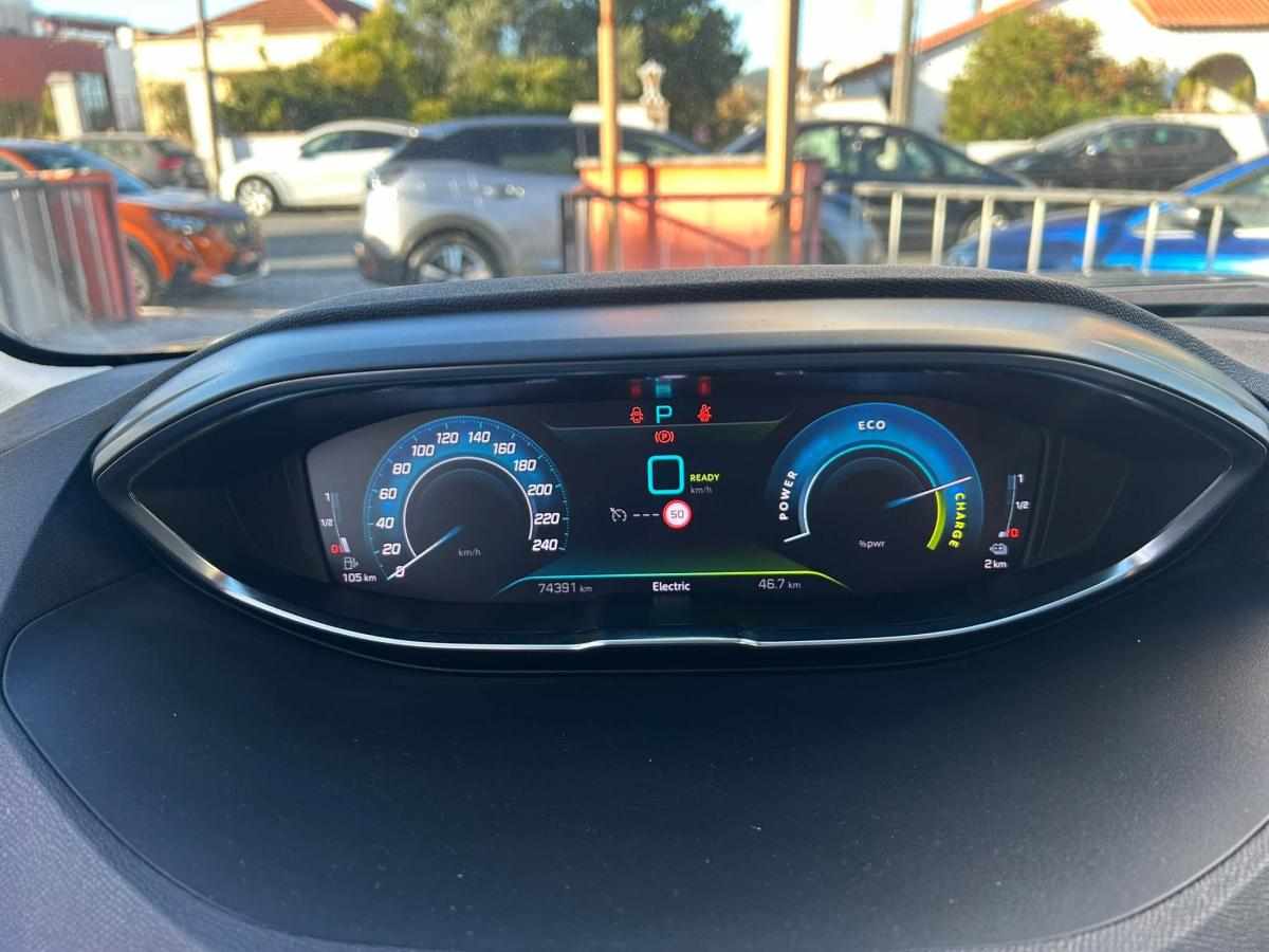peugeot-3008-1-6-hybrid-11-8-kwh-2021-hibrido-plug-in-1598cc
