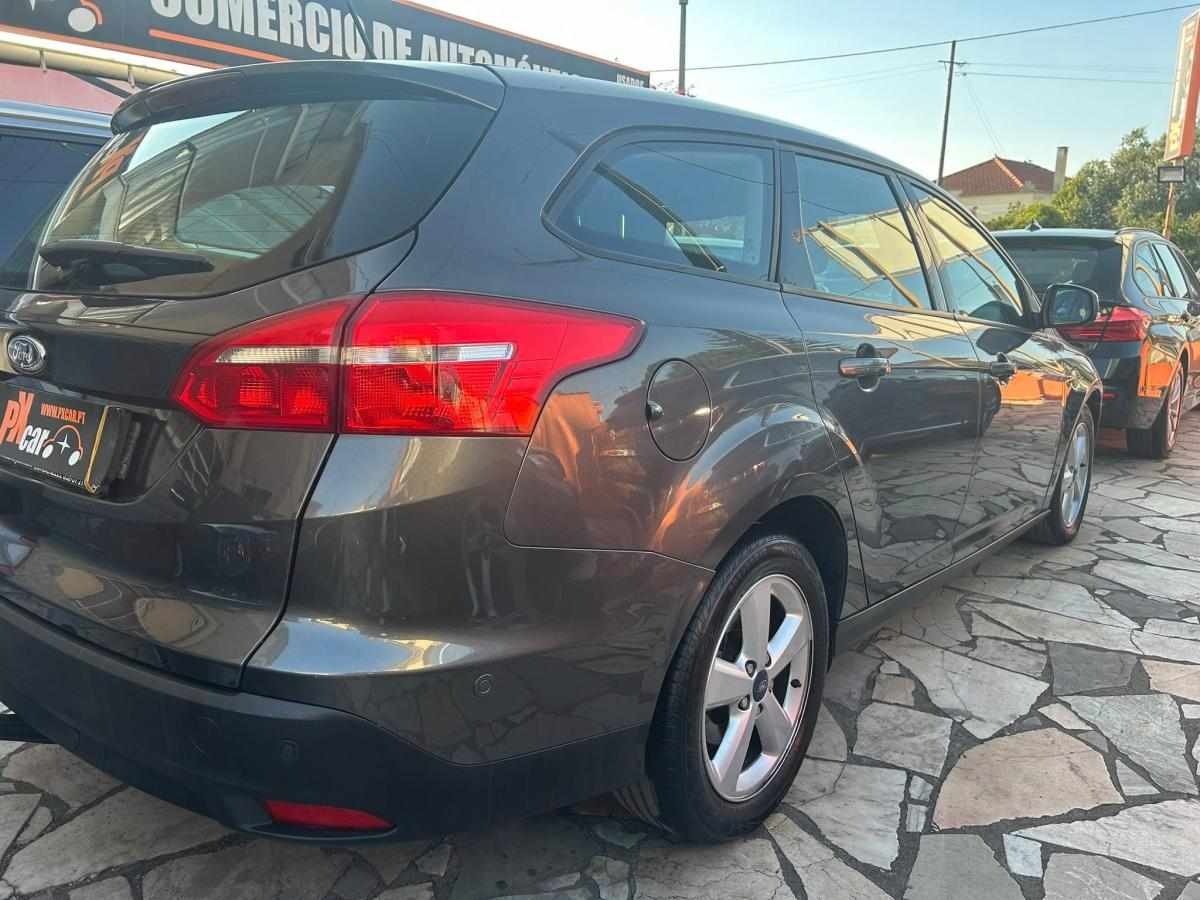 ford-focus-sw-2015-diesel-1500cc