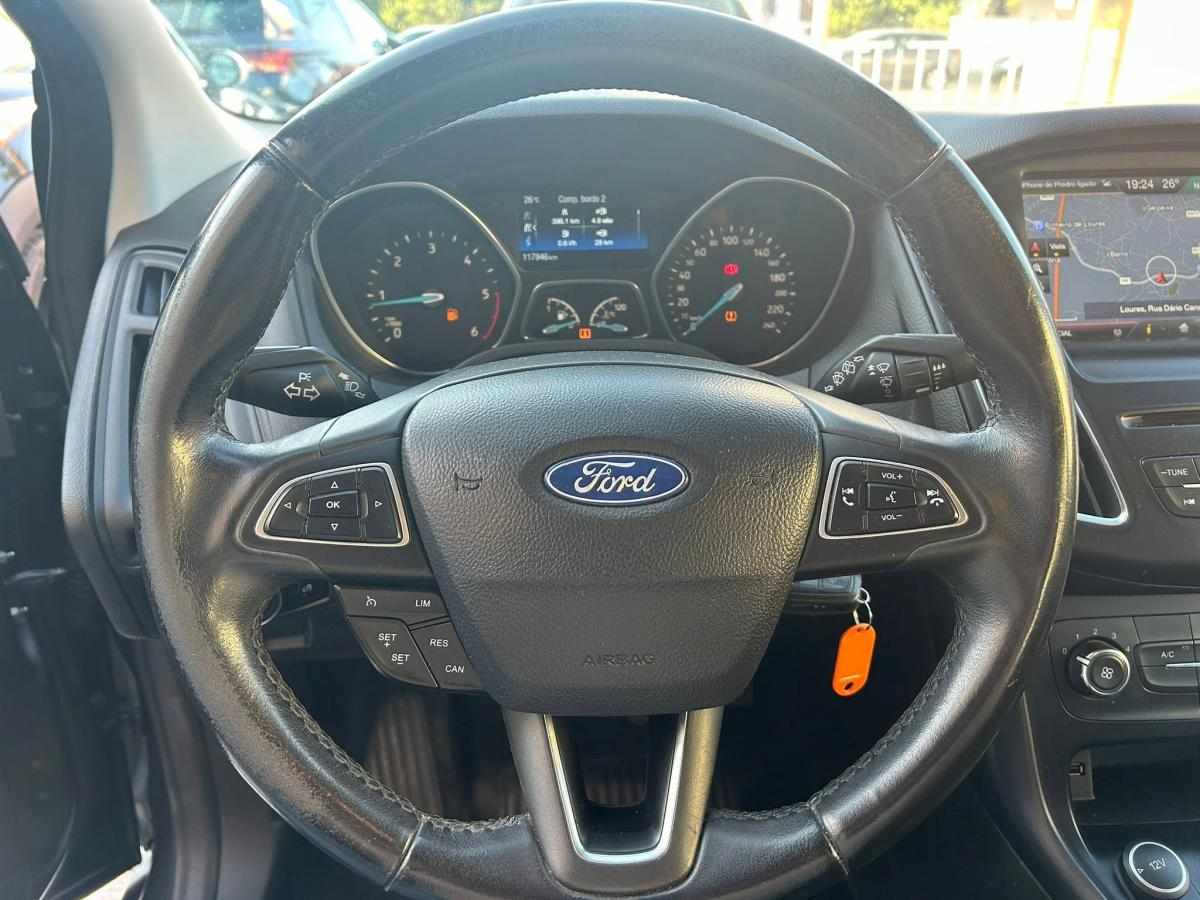 ford-focus-sw-2015-diesel-1500cc