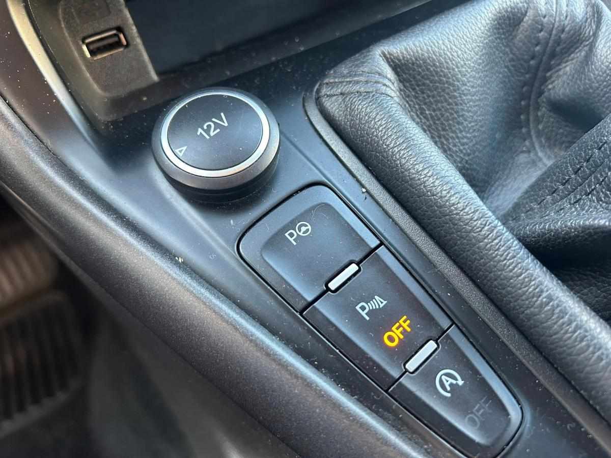 ford-focus-sw-2015-diesel-1500cc
