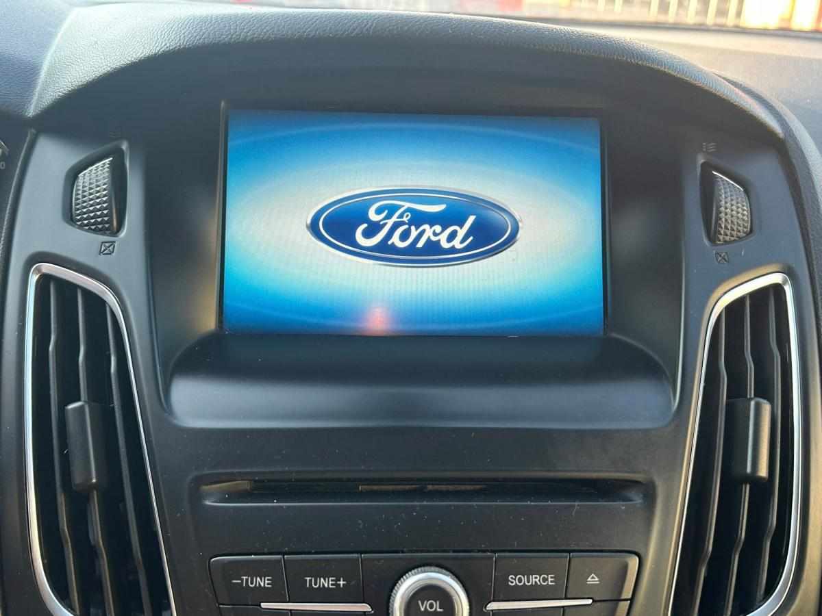 ford-focus-sw-2015-diesel-1500cc