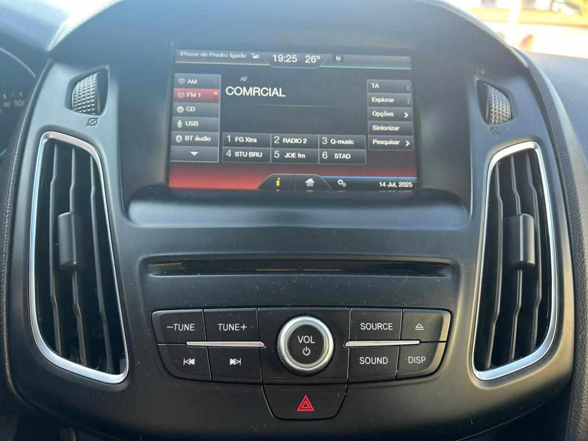 ford-focus-sw-2015-diesel-1500cc