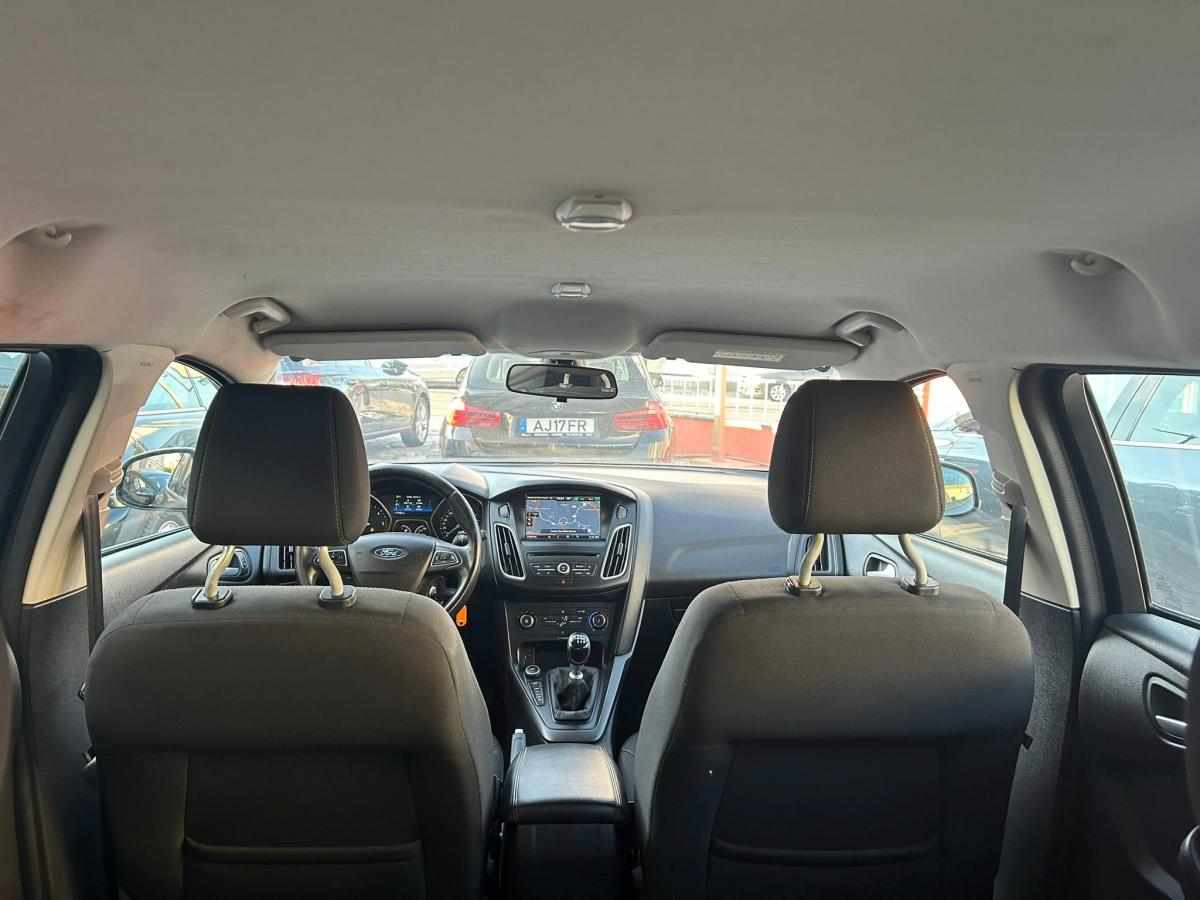 ford-focus-sw-2015-diesel-1500cc