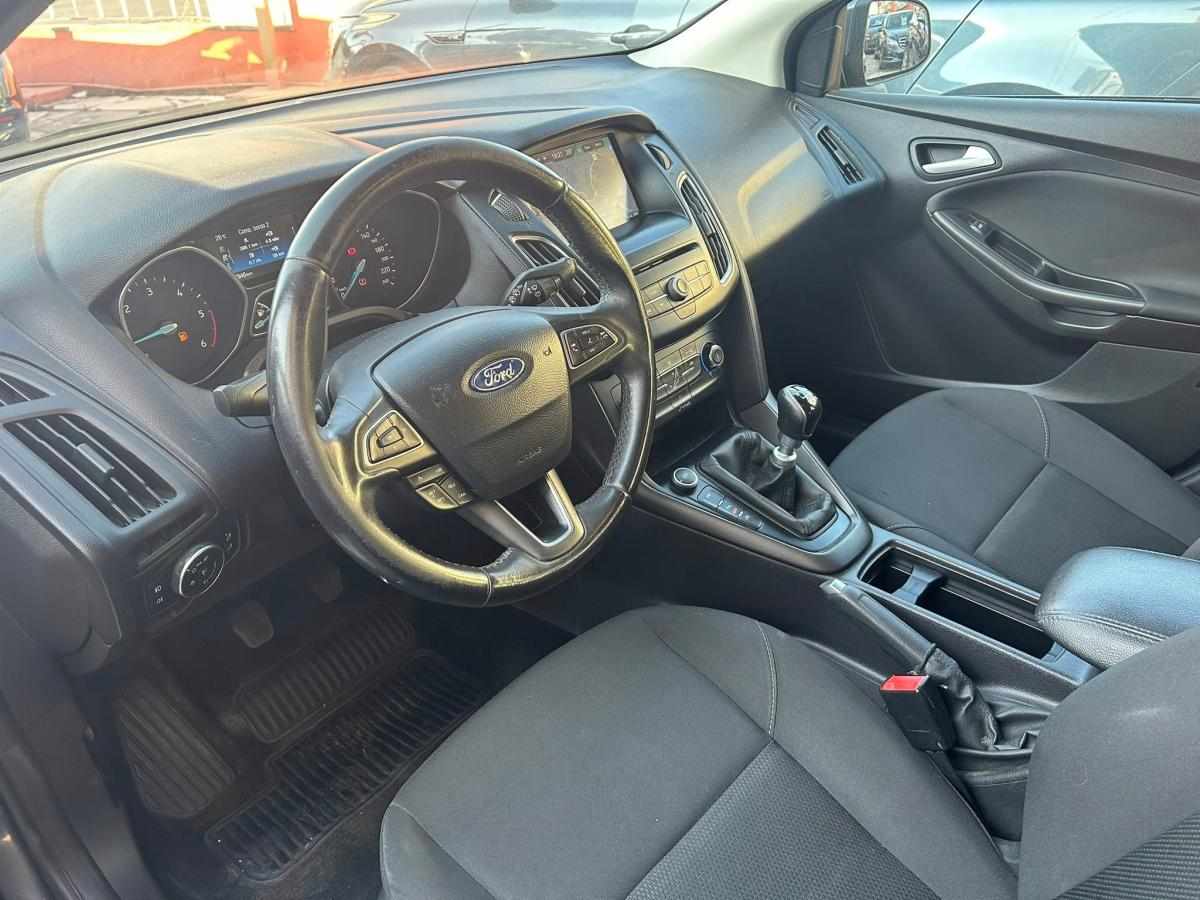 ford-focus-sw-2015-diesel-1500cc