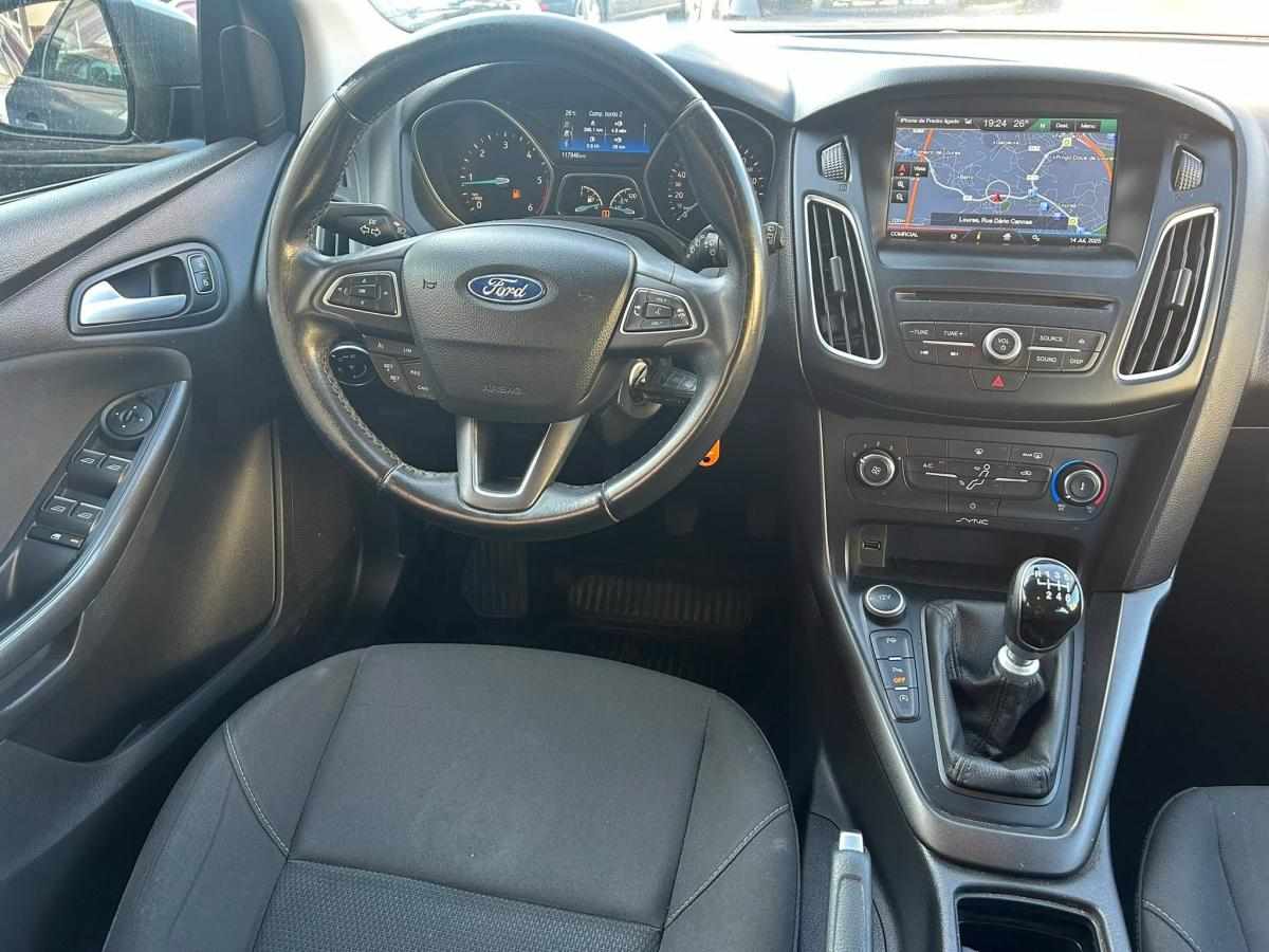 ford-focus-sw-2015-diesel-1500cc