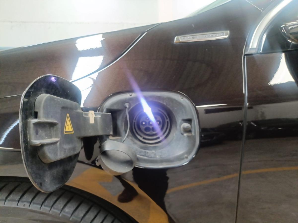 volvo-v60-2013-hibrido-2400cc