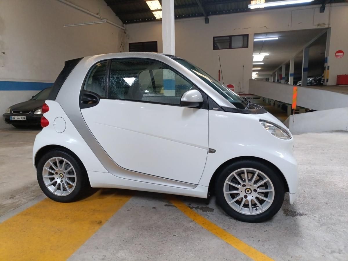 smart-fortwocoupe-2012-diesel-799cc
