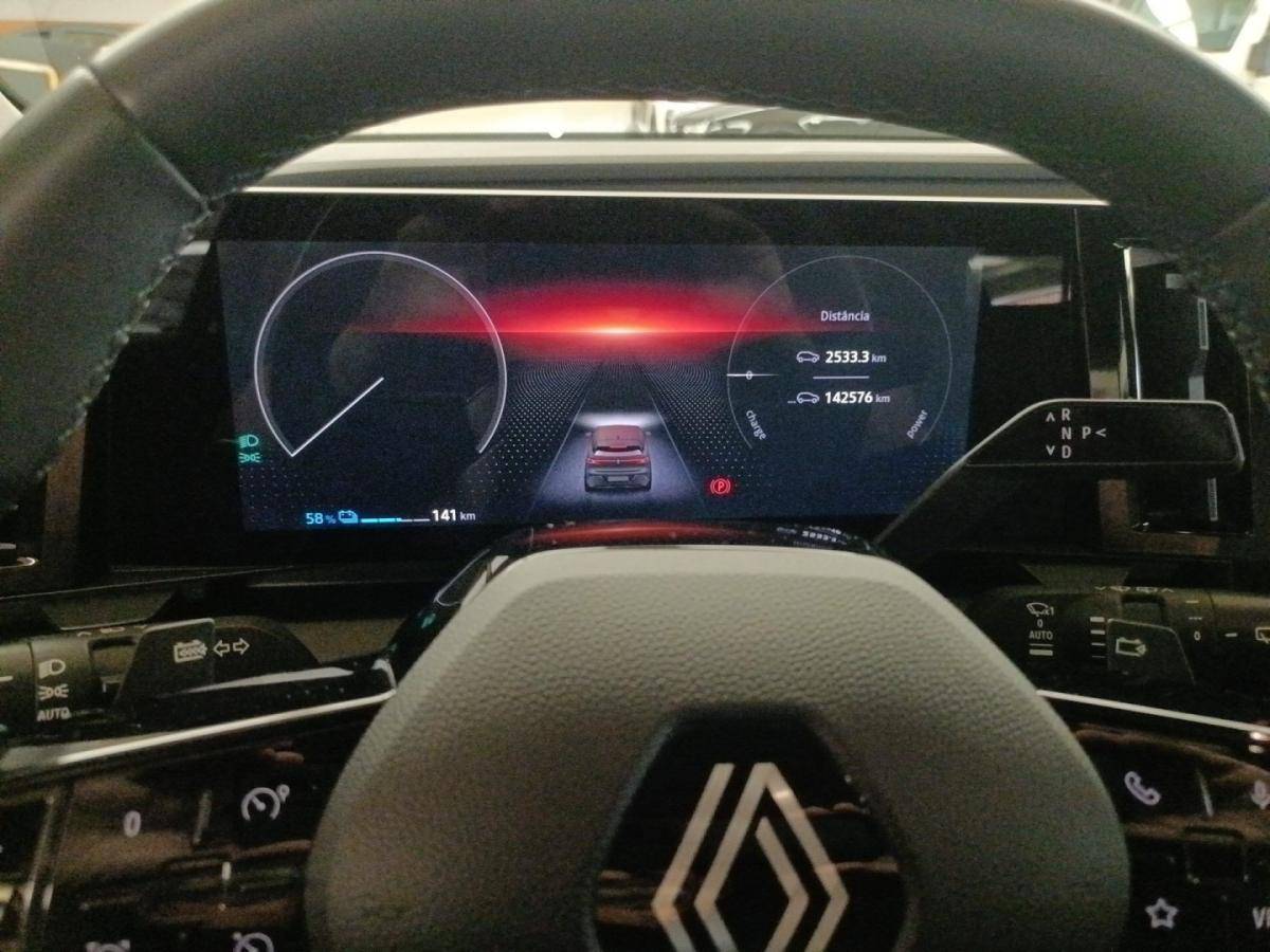 renault-megane-e-tech-2023-eletrico-0cc