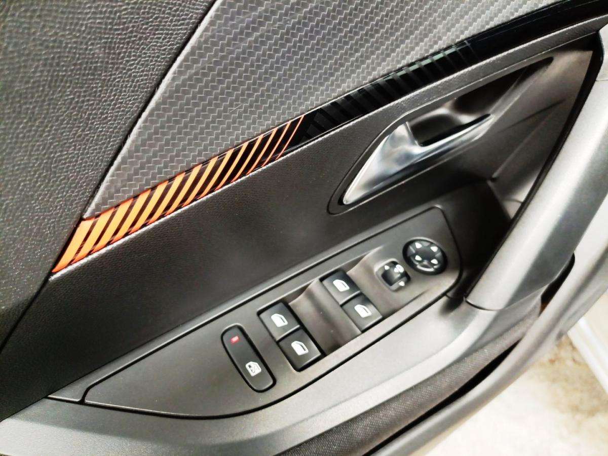 peugeot-2008-2021-gasolina-1199cc