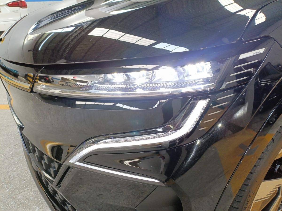 renault-megane-e-tech-2022-eletrico-0cc