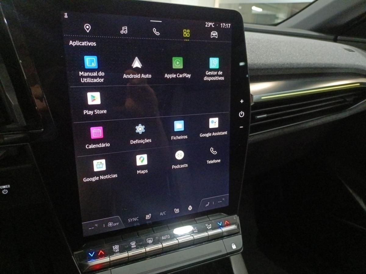 renault-megane-e-tech-2022-eletrico-0cc