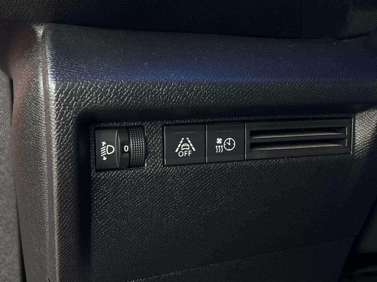 citroen-e-c4-2023-eletrico-0cc