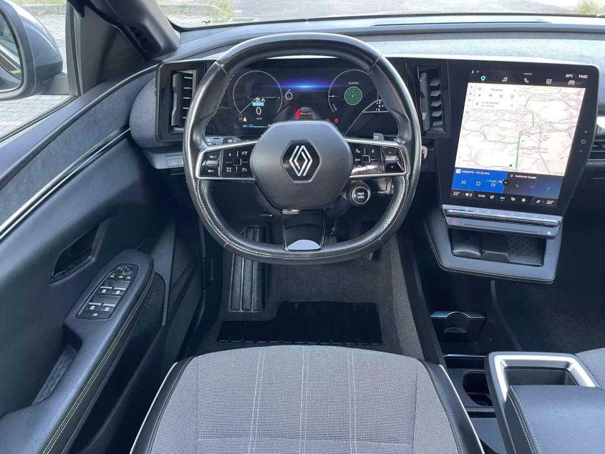 renault-megane-e-tech-2023-eletrico-200cc