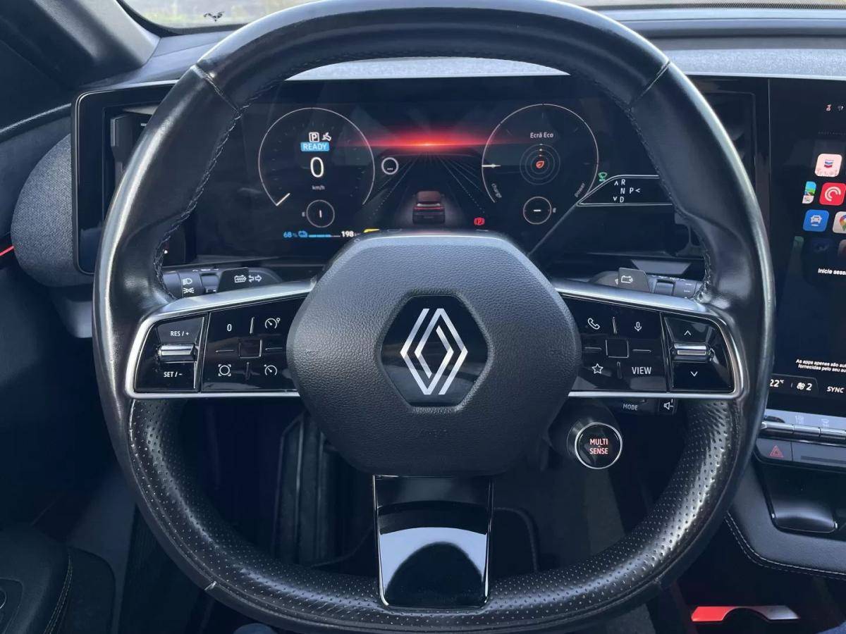 renault-megane-e-tech-2023-eletrico-200cc