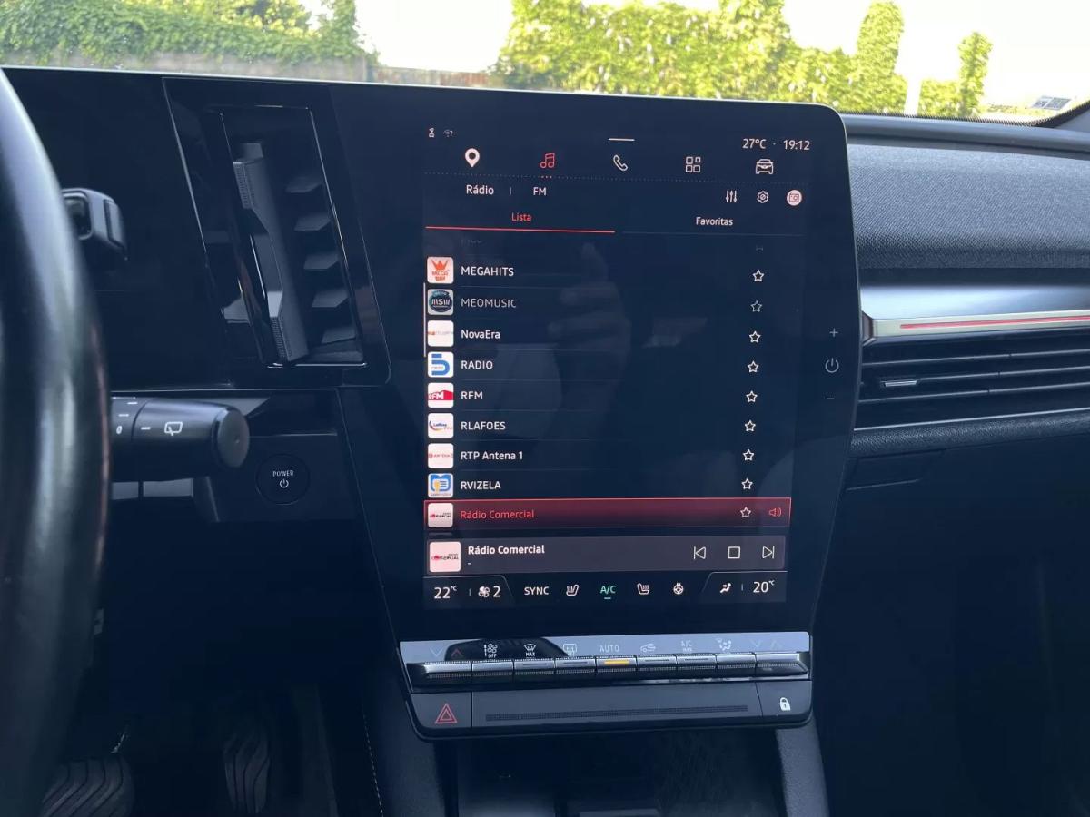renault-megane-e-tech-2023-eletrico-200cc
