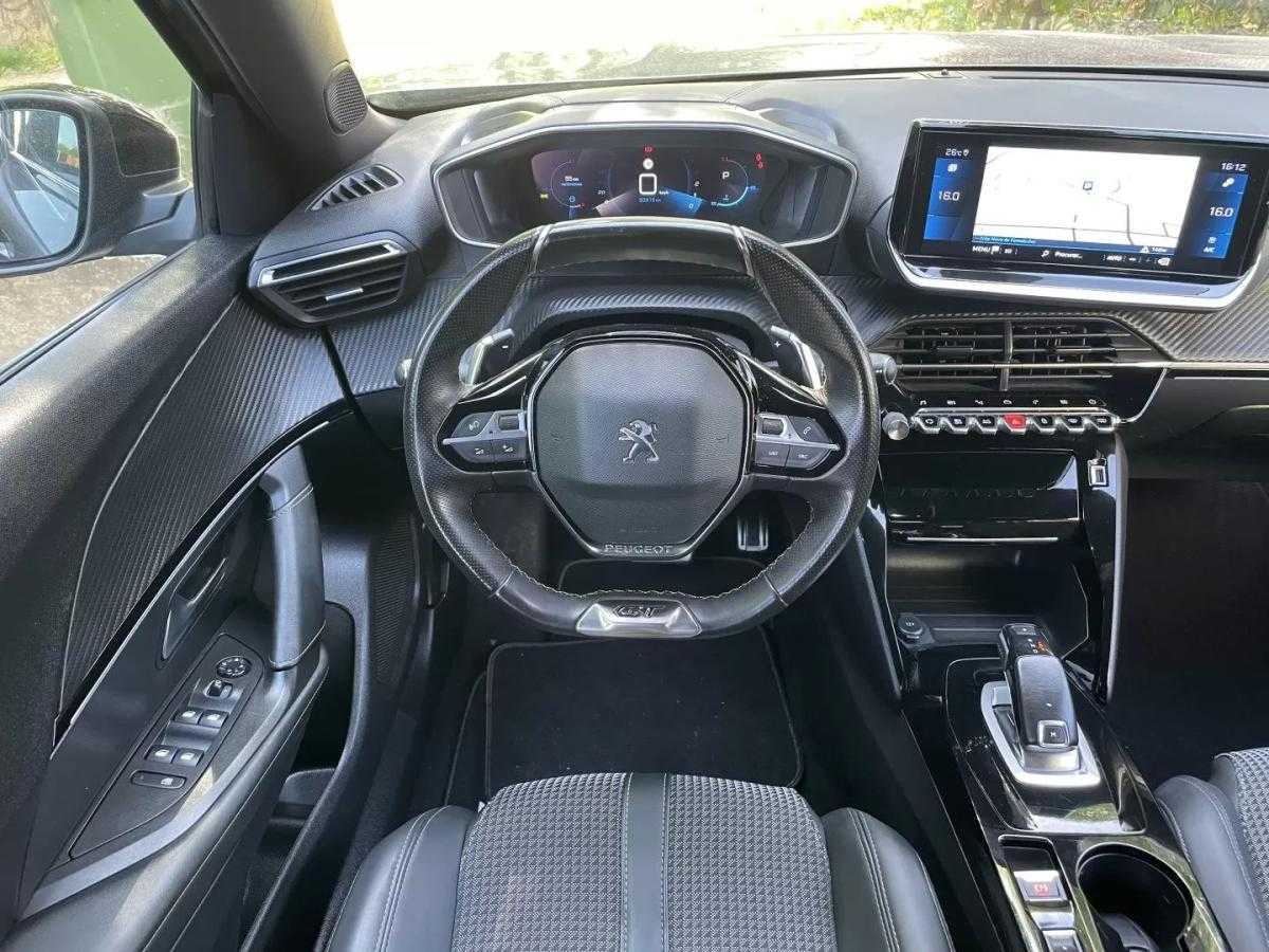 peugeot-2008-2022-gasolina-1199cc