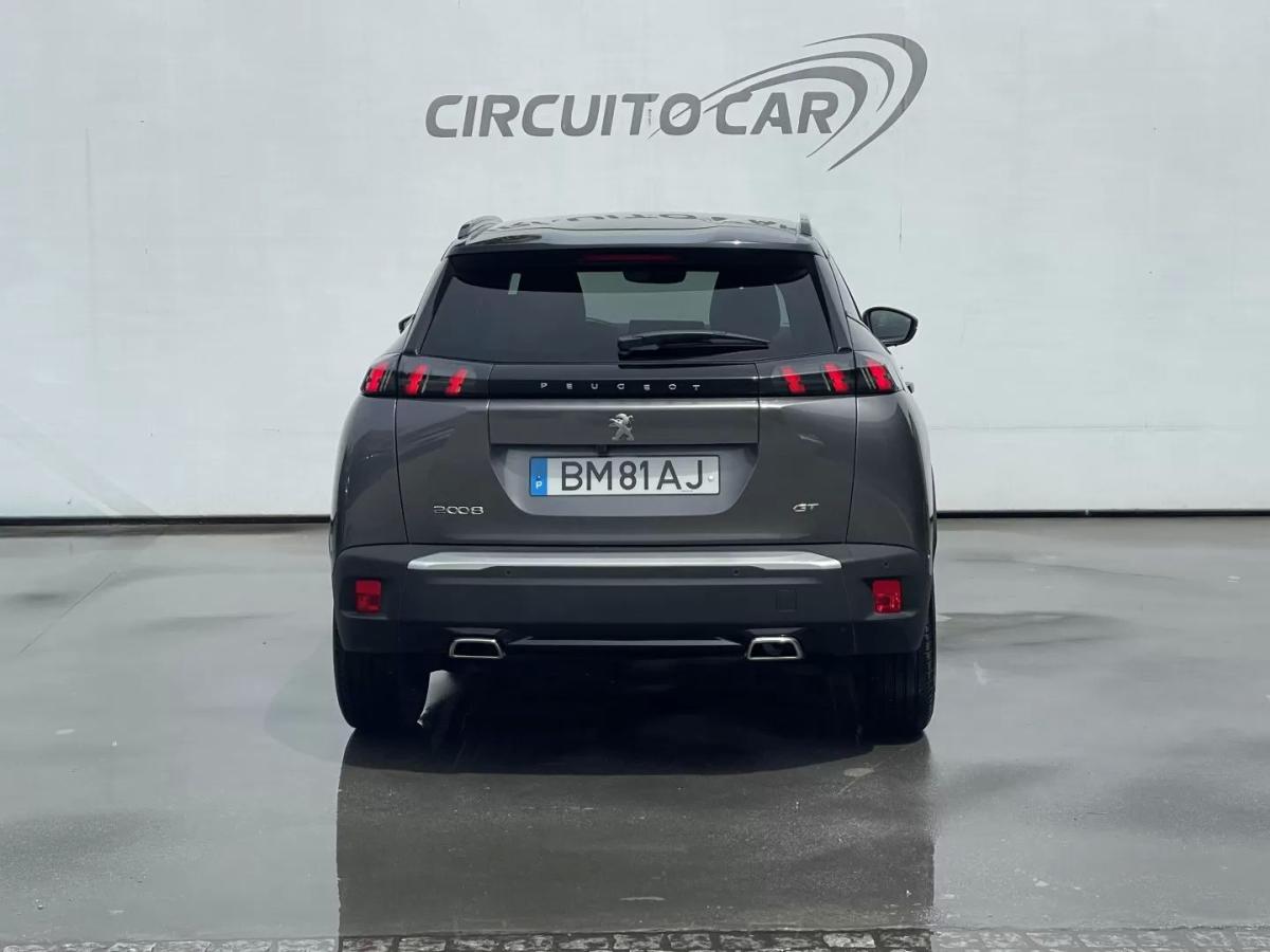 peugeot-2008-2022-gasolina-1199cc