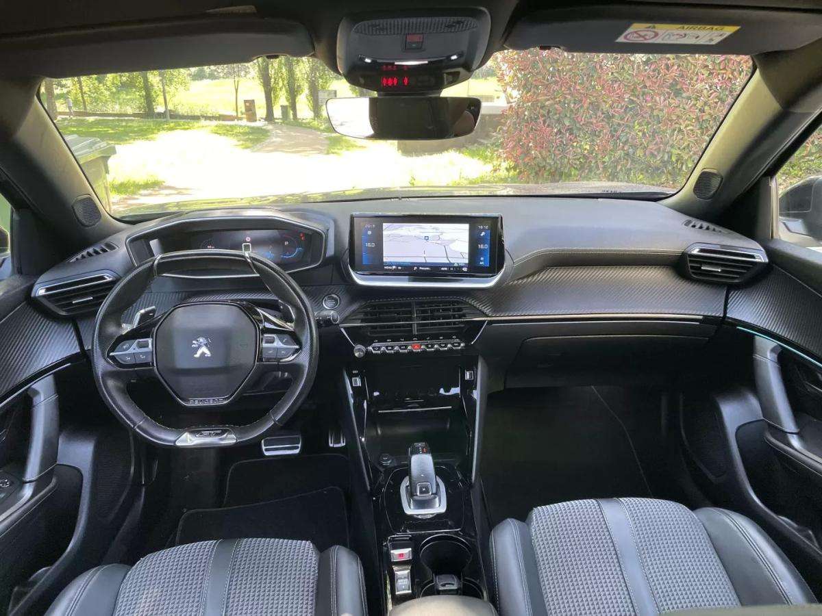 peugeot-2008-2022-gasolina-1199cc