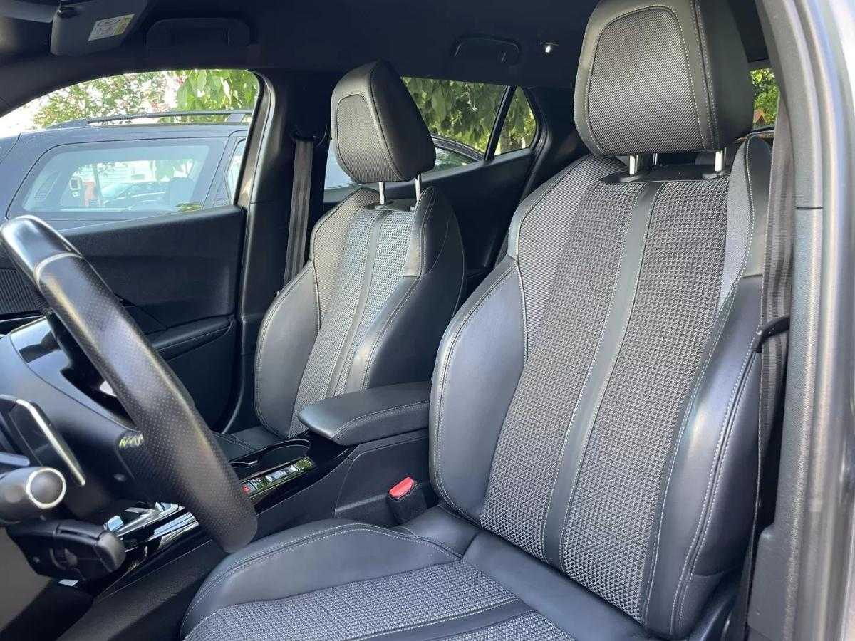 peugeot-2008-2022-gasolina-1199cc