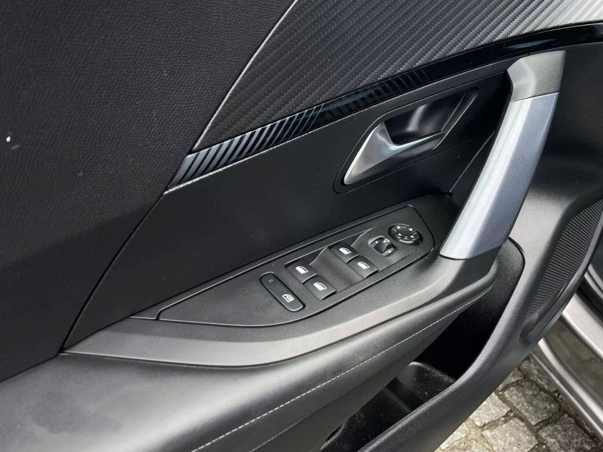 peugeot-2008-2020-gasolina-1199cc