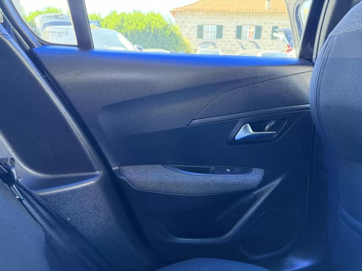 peugeot-208-2022-gasolina-1199cc