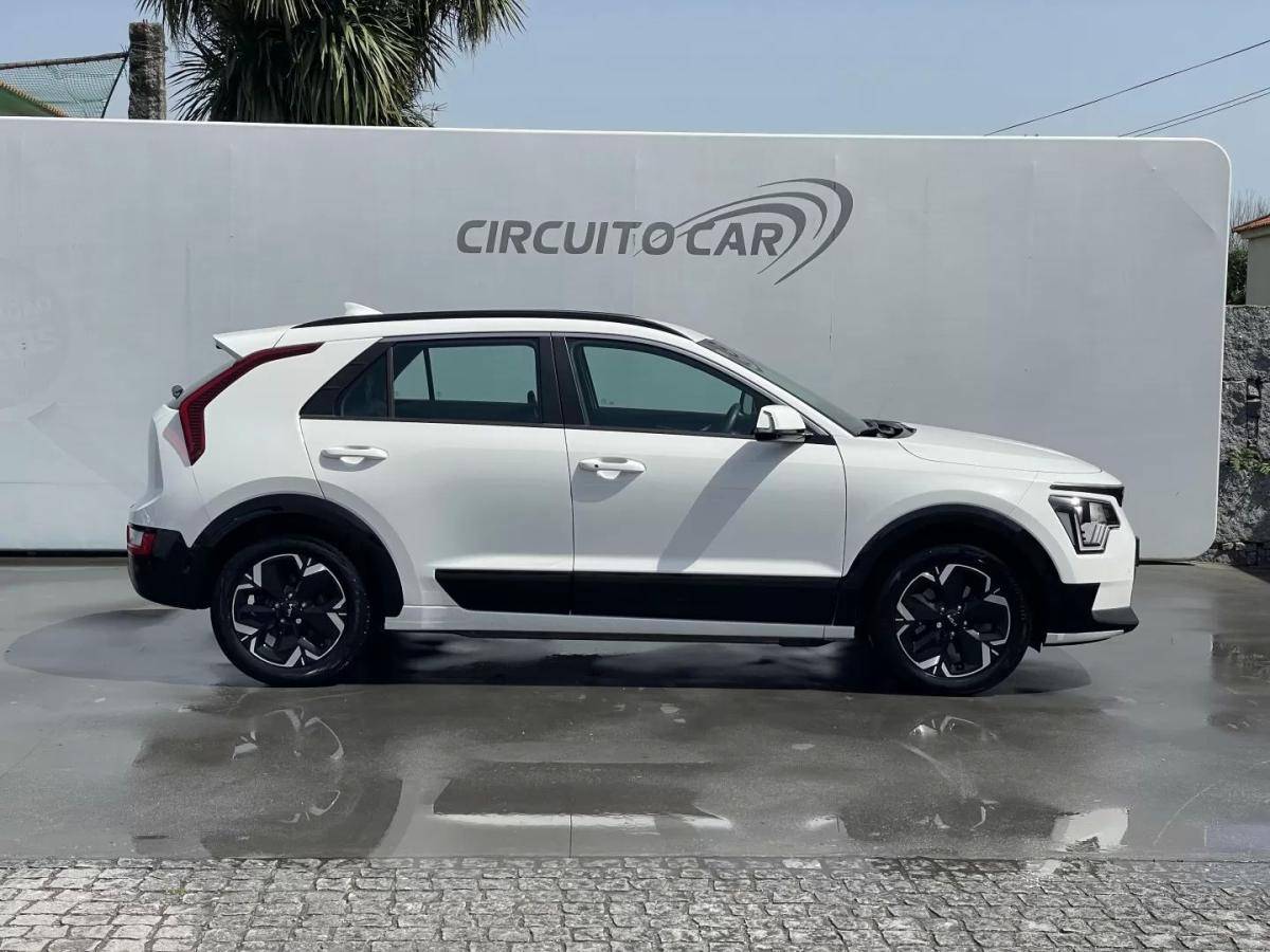 kia-niro-2022-eletrico-200cc