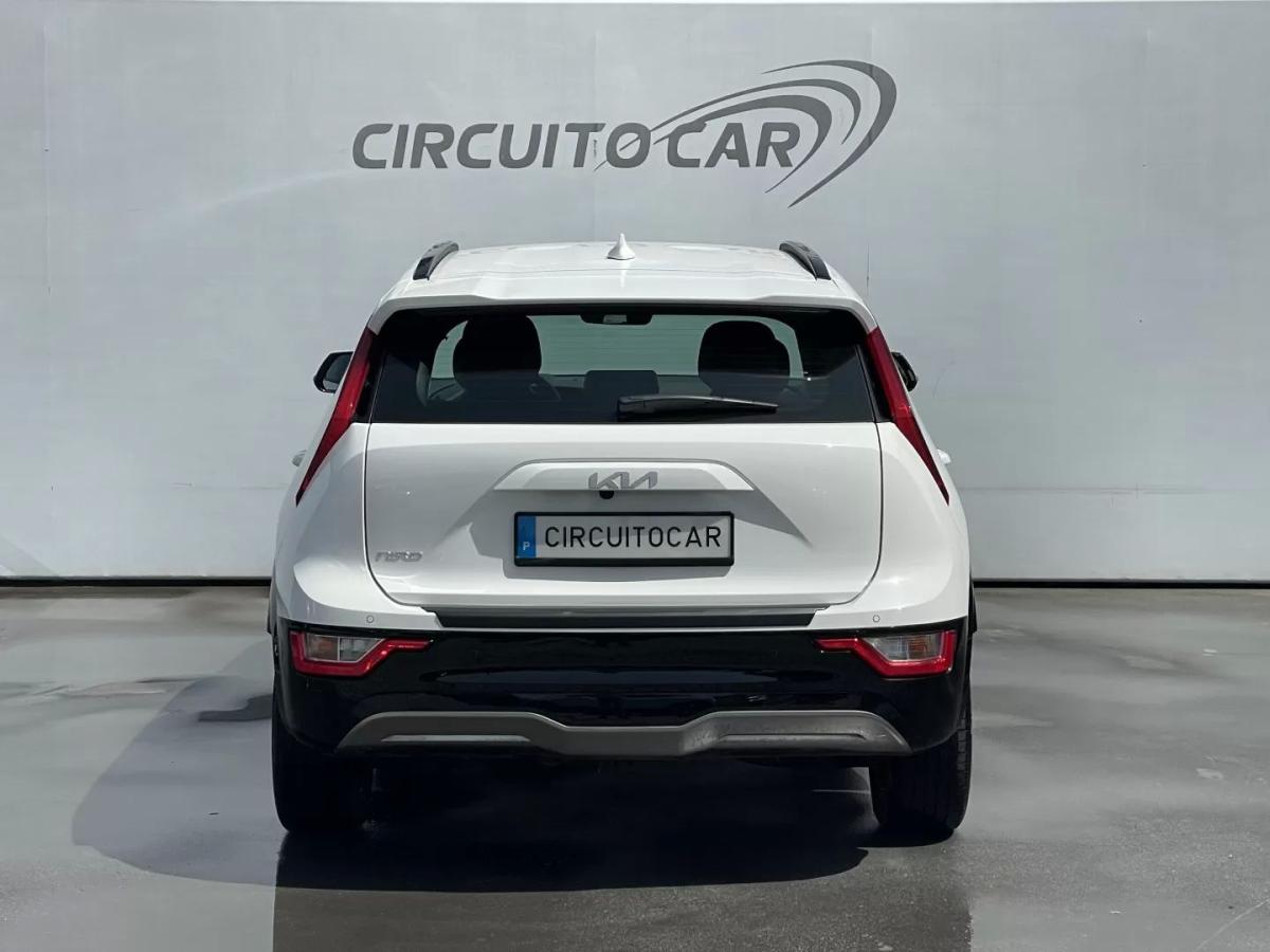 kia-niro-2022-eletrico-200cc